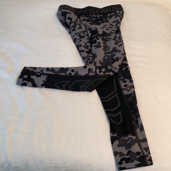 Nike Pro camouflage compression leggings L - Picture 11 of 16